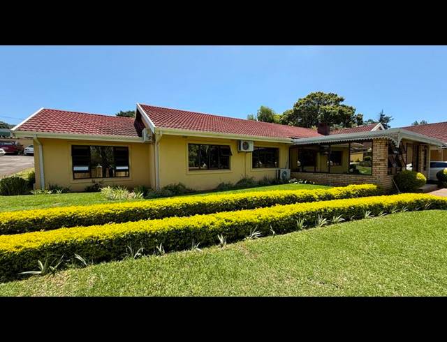 4 BEDROOM HOUSE FOR SALE IN MERRIVALE